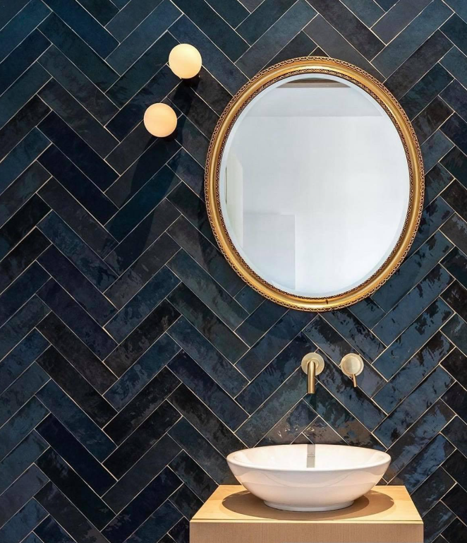 Carrelage effet zellige - Atelier Bleu marine