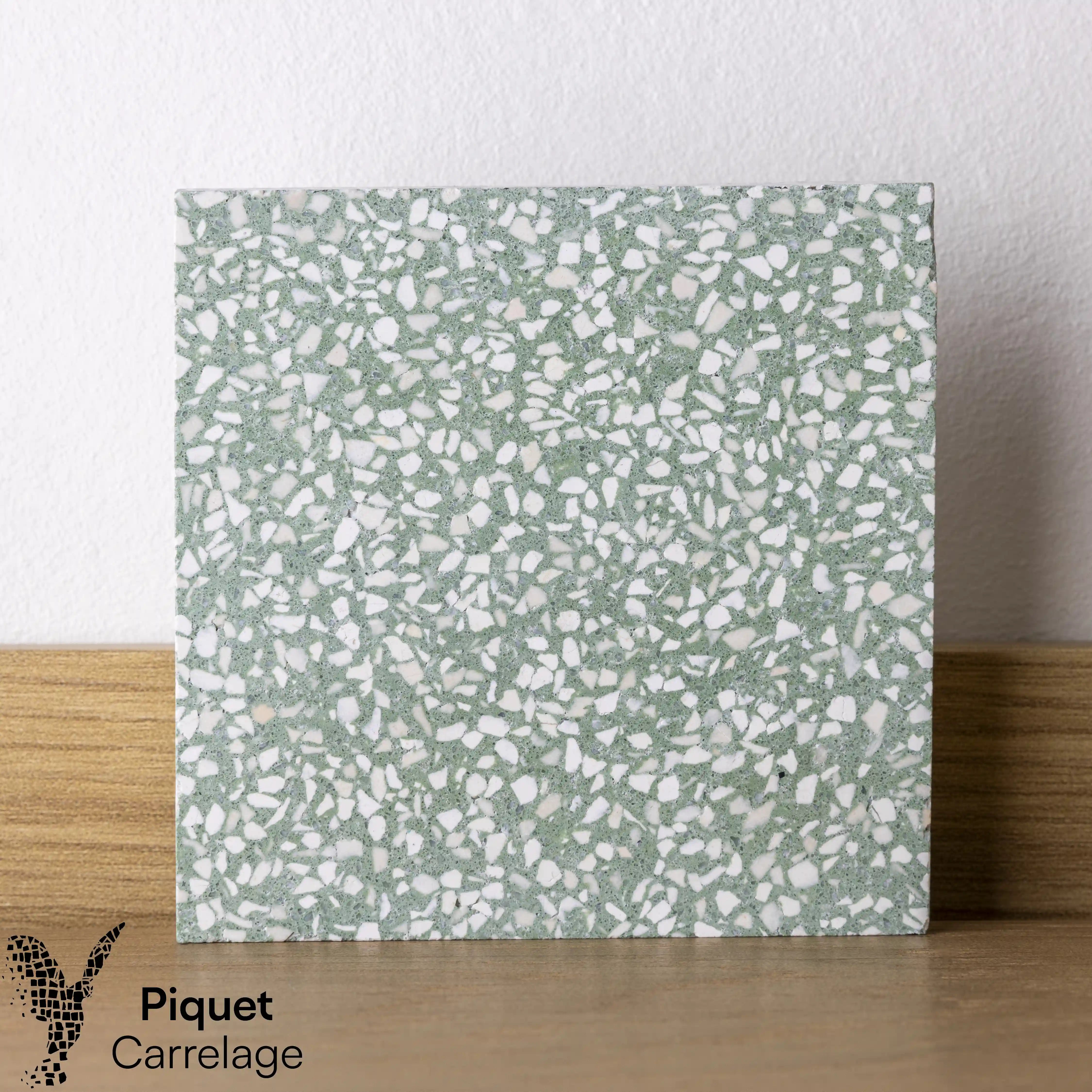 Terrazzo authentique vert kelly adouci - 107