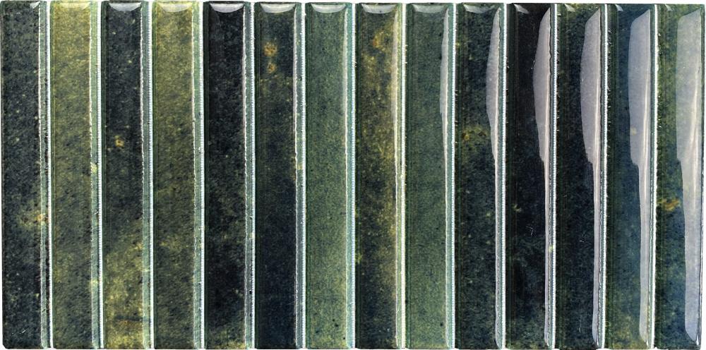 Faïence Décorative Kit-Kat en Relief Grass Glossy